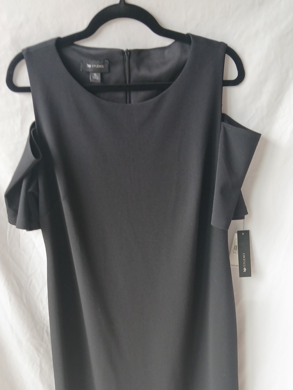 Calvin Klein Black Cold-Shoulder Shift Top